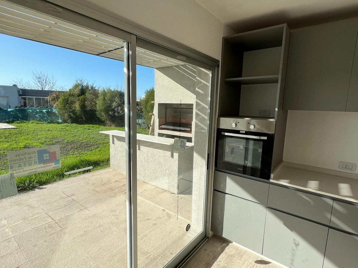 Foto de Hermosa Casa en VENTA Canton Islas Lote interno, imagen 3