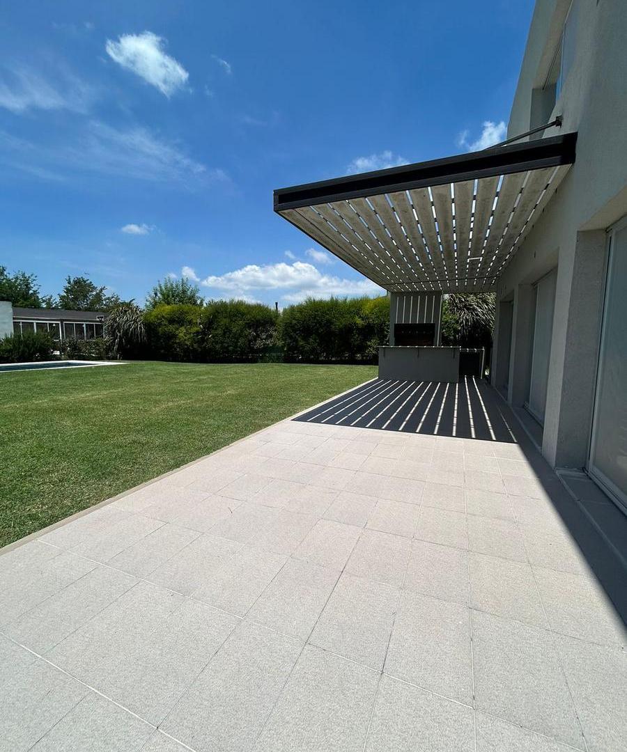 Foto de Hermosa Casa en VENTA Canton Islas Lote interno, imagen 2