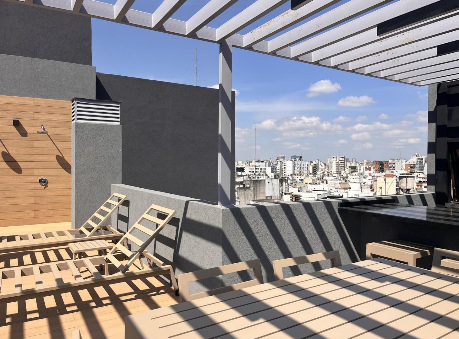 Foto de Laprida 1300 - 1 Amb con balcón aterrazado y parrilla - Recoleta a, imagen 1
