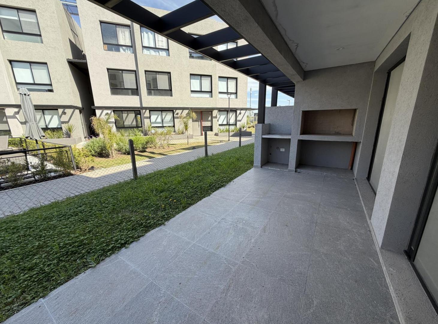Foto de Town Kiri, Nordelta | Dúplex de 3 dormitorios con jardín y parrilla, imagen 4