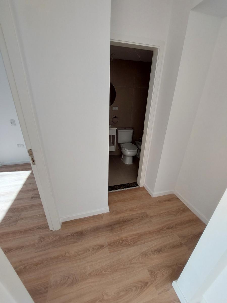 Foto de venta de Departamento monoambiente en Rosario centro, imagen 3