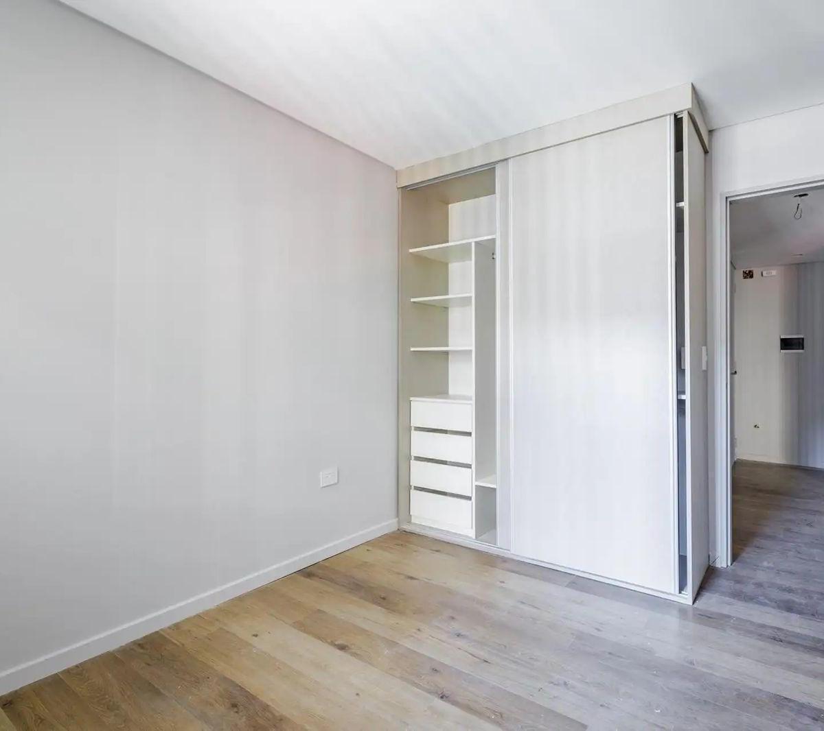 Foto de Venta Departamento 1 Dormitorio con Balcón en Distrito Centro Rosario, imagen 4