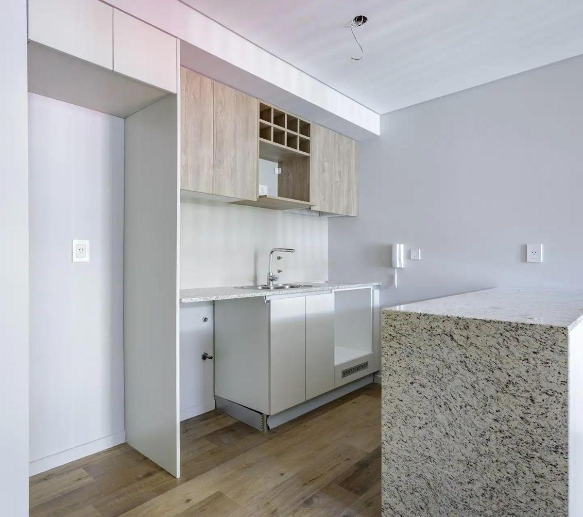 Foto de Venta Departamento 1 Dormitorio con Balcón en Distrito Centro Rosario, imagen 2