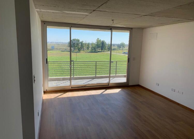 Venta Departamento 3 Dormitorios con 2 Cocheras Tierra Nueva Fisherton Rosario Amenities