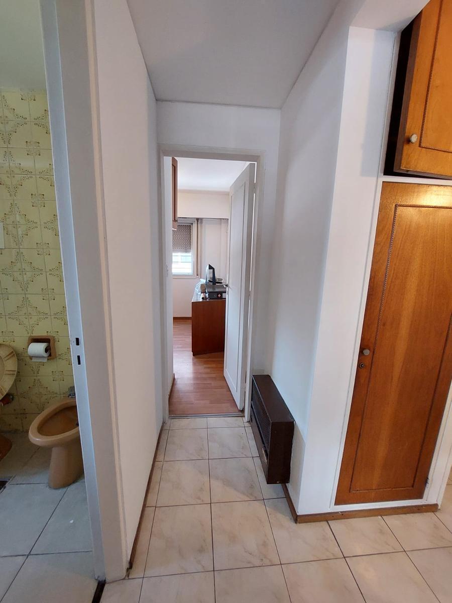 Venta Departamento 3 Dorm. Cocina Separada Lavadero Barrio Lourdes Rosario 4