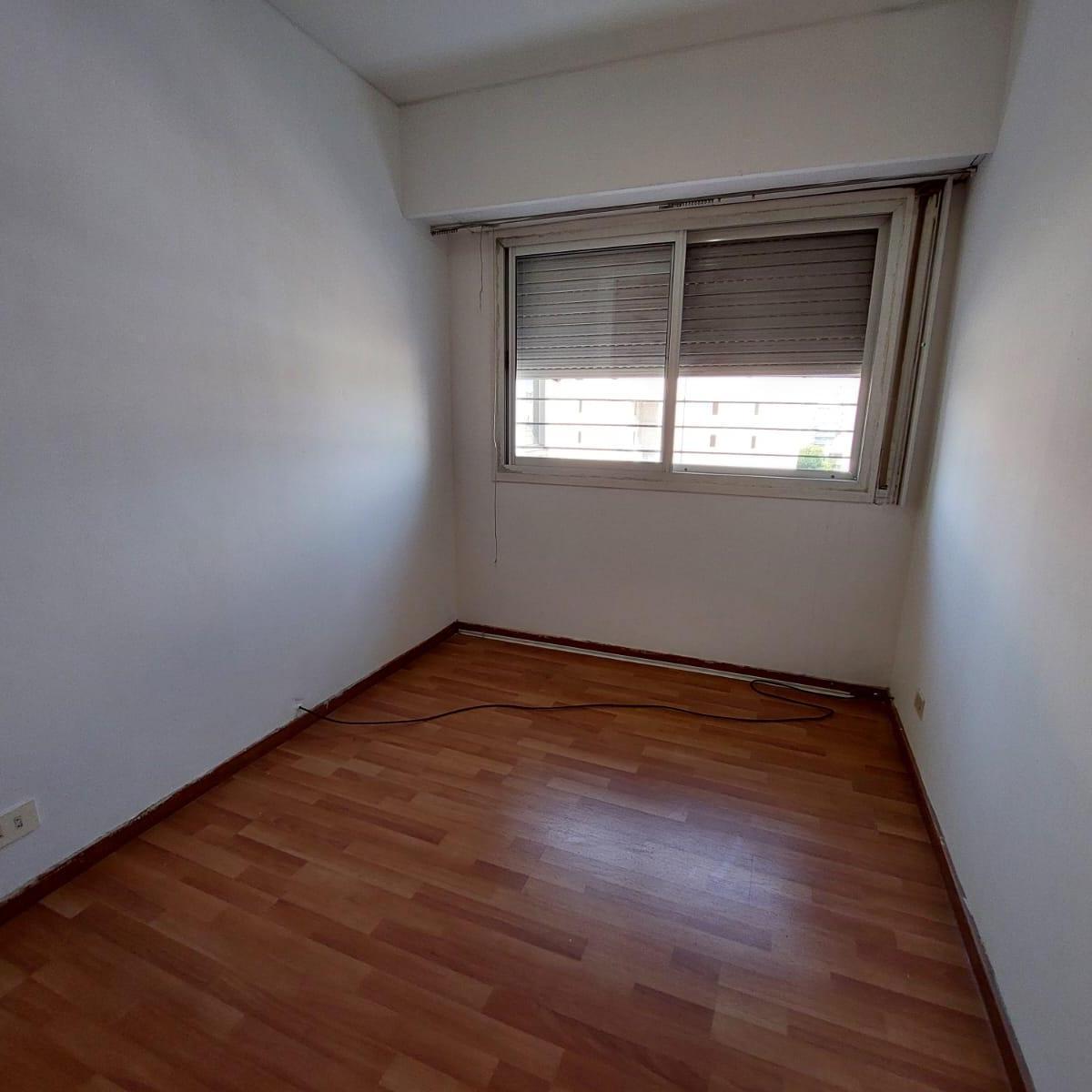 Venta Departamento 3 Dorm. Cocina Separada Lavadero Barrio Lourdes Rosario 5