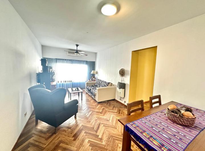 Venta Departamento 2 dormitorios Terraza Exclusiva Zona Pichincha  Rosario 2