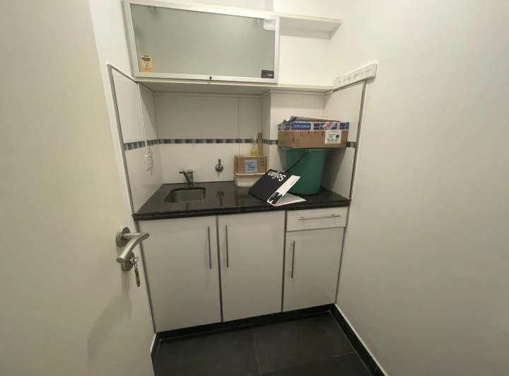 Alquiler Oficina Luminosa al Frente con Kitchenette San Juan 2140 Rosario 5