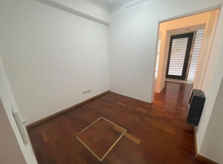 Alquiler Oficina Luminosa al Frente con Kitchenette San Juan 2140 Rosario 2