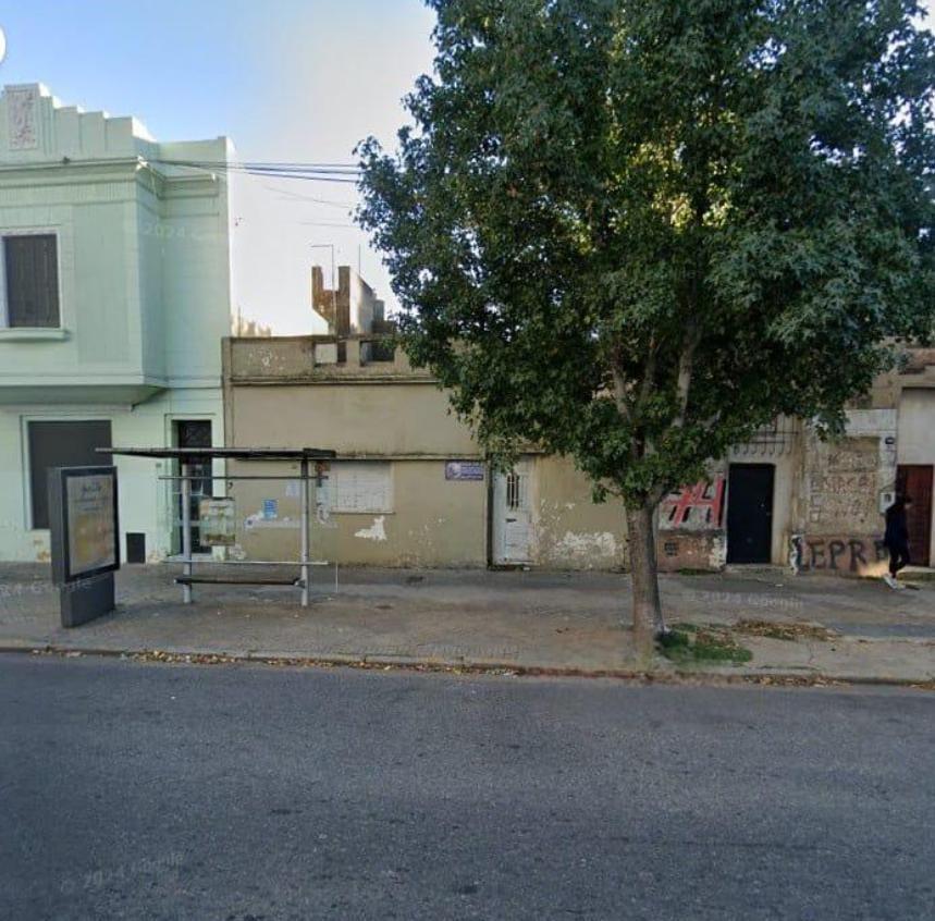 VENTA Terreno 27 de febrero y PARAGUAY - Perfecto constructora