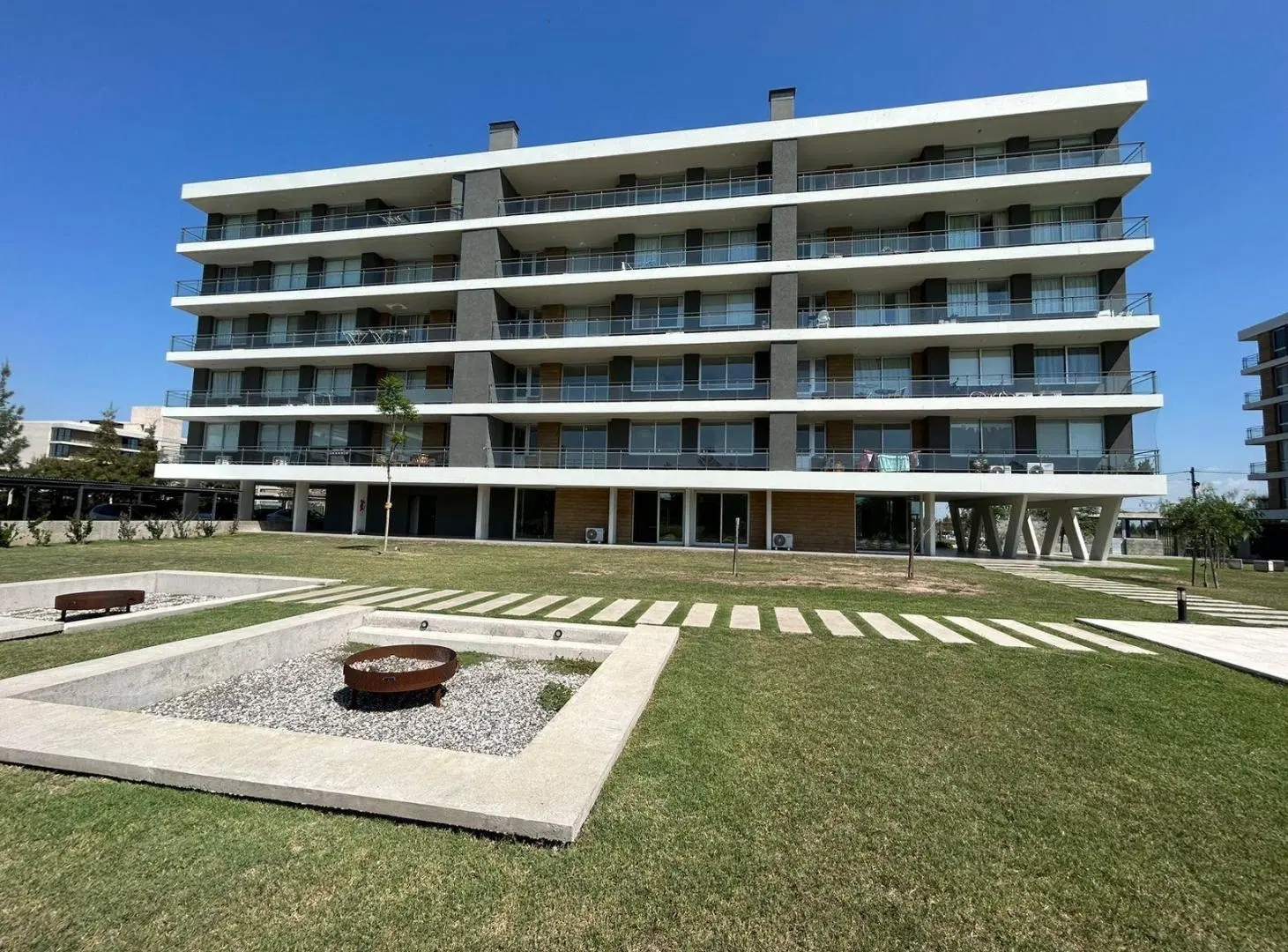 Venta Departamento 1 Ambiente Rosario Fisherton Amenities Cochera 4