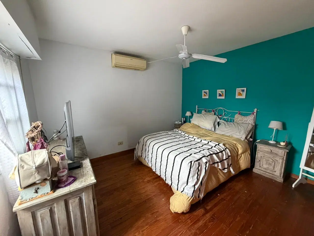 Casa de 3 dormitorios con terraza / España y Hospitales 2
