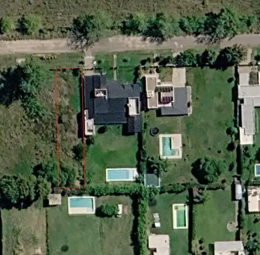 VENTA / Terreno en Hostal del Sol de 800m2 3
