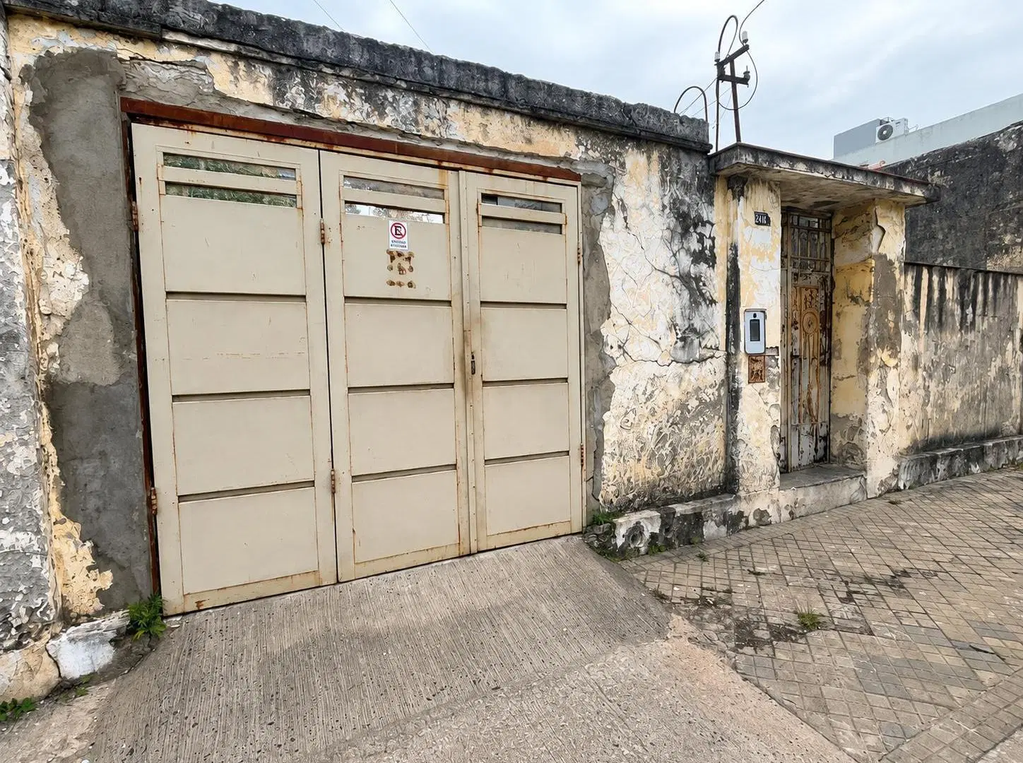 VENTA - Terreno en Echesortu 180m2 2