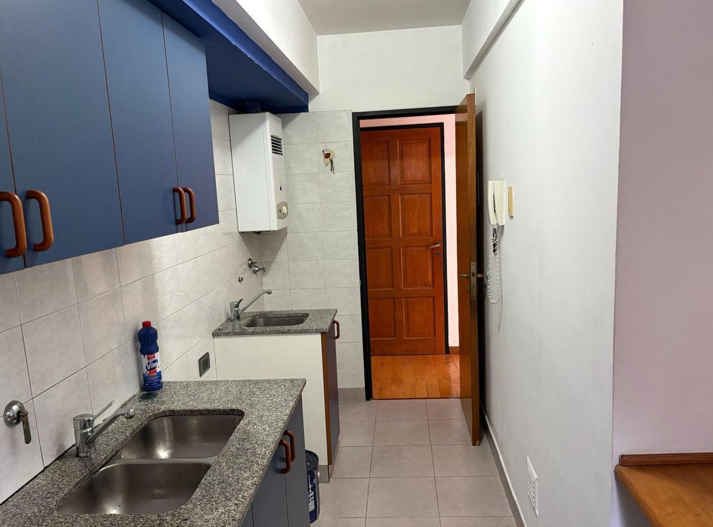 Foto de Departamento de 2 dormitorios en Barrio Martin / Montevideo 435, imagen 1