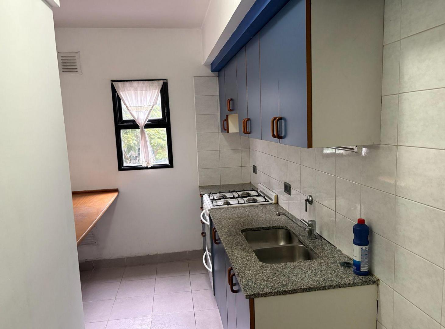 Foto de Departamento de 2 dormitorios en Barrio Martin / Montevideo 435, imagen 2