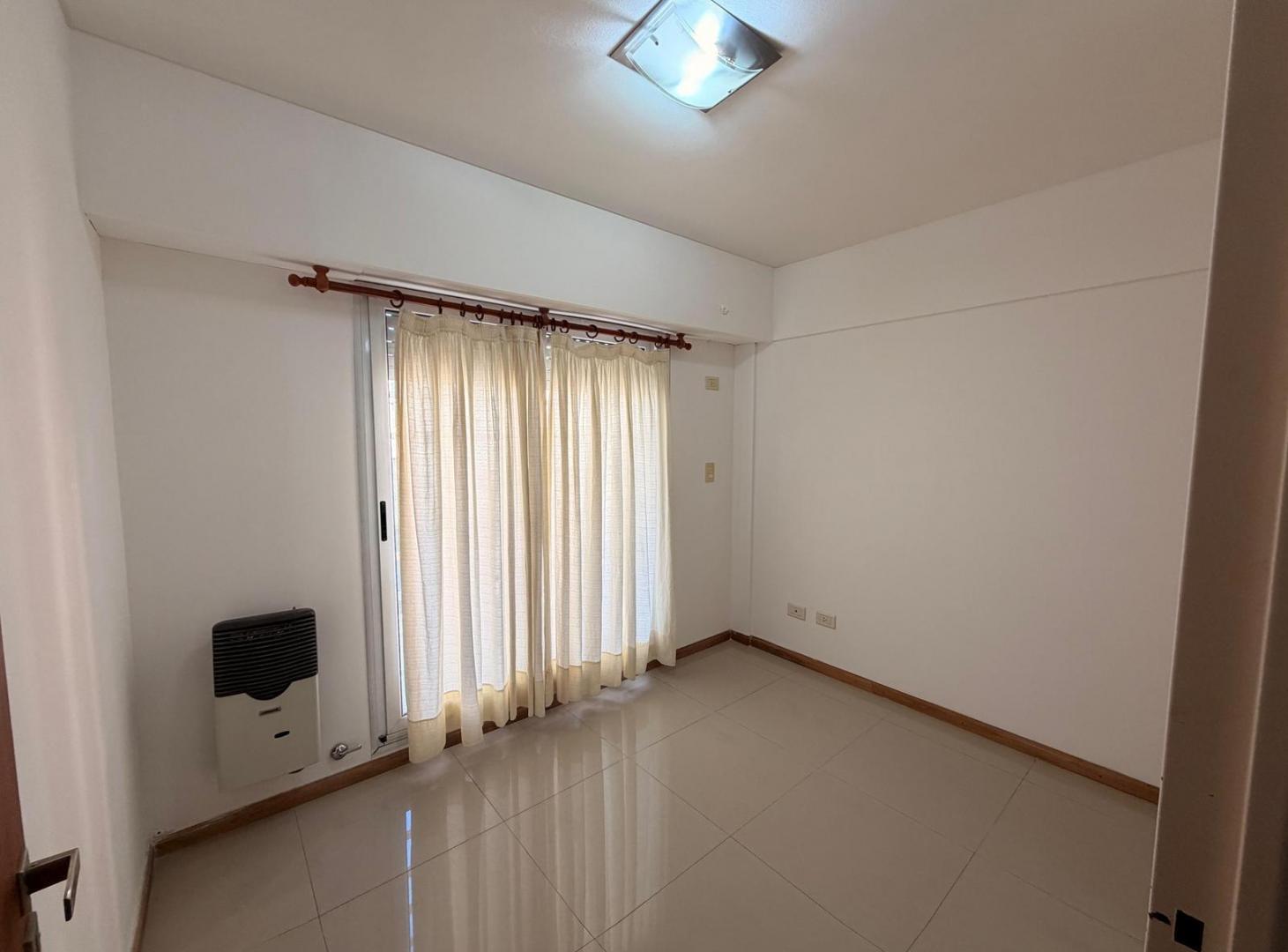 Foto de ALQUILER - Departamento 1 Dormitorio Rosario Zona Centro, imagen 2