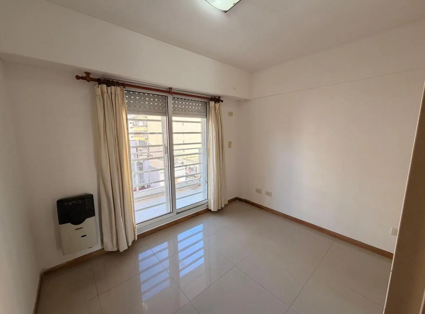 ALQUILER - Departamento 1 Dormitorio Rosario Zona Centro 3