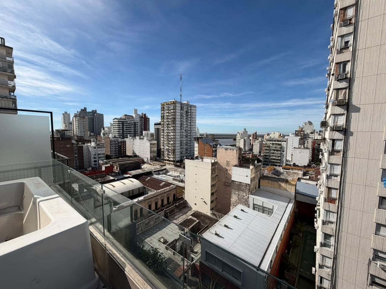 Foto de VENTA - DEPARTAMENTO 3 DORMITORIOS A ESTRENAR - QUINCHO Y PILETA, imagen 4
