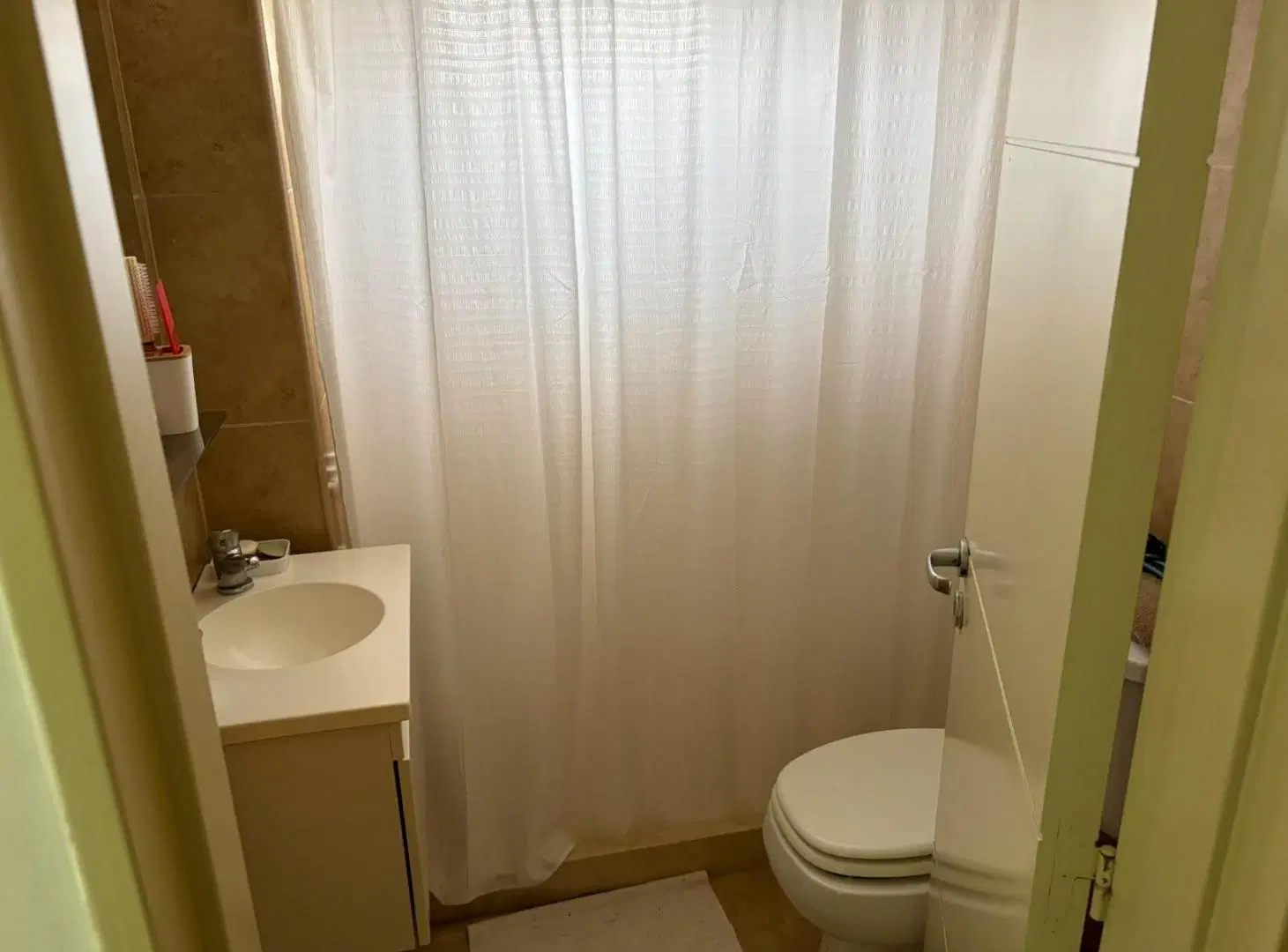 VENTA - MONOAMBIENTE AMPLIO - MONTEVIDEO 472 - BARRIO MARTIN 2