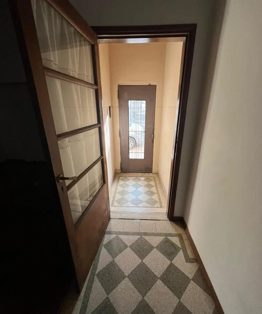 VENTA - CASA DE 3 DORMITORIOS - PATIO TERRAZA, COCHERA - MORENO 1555 8