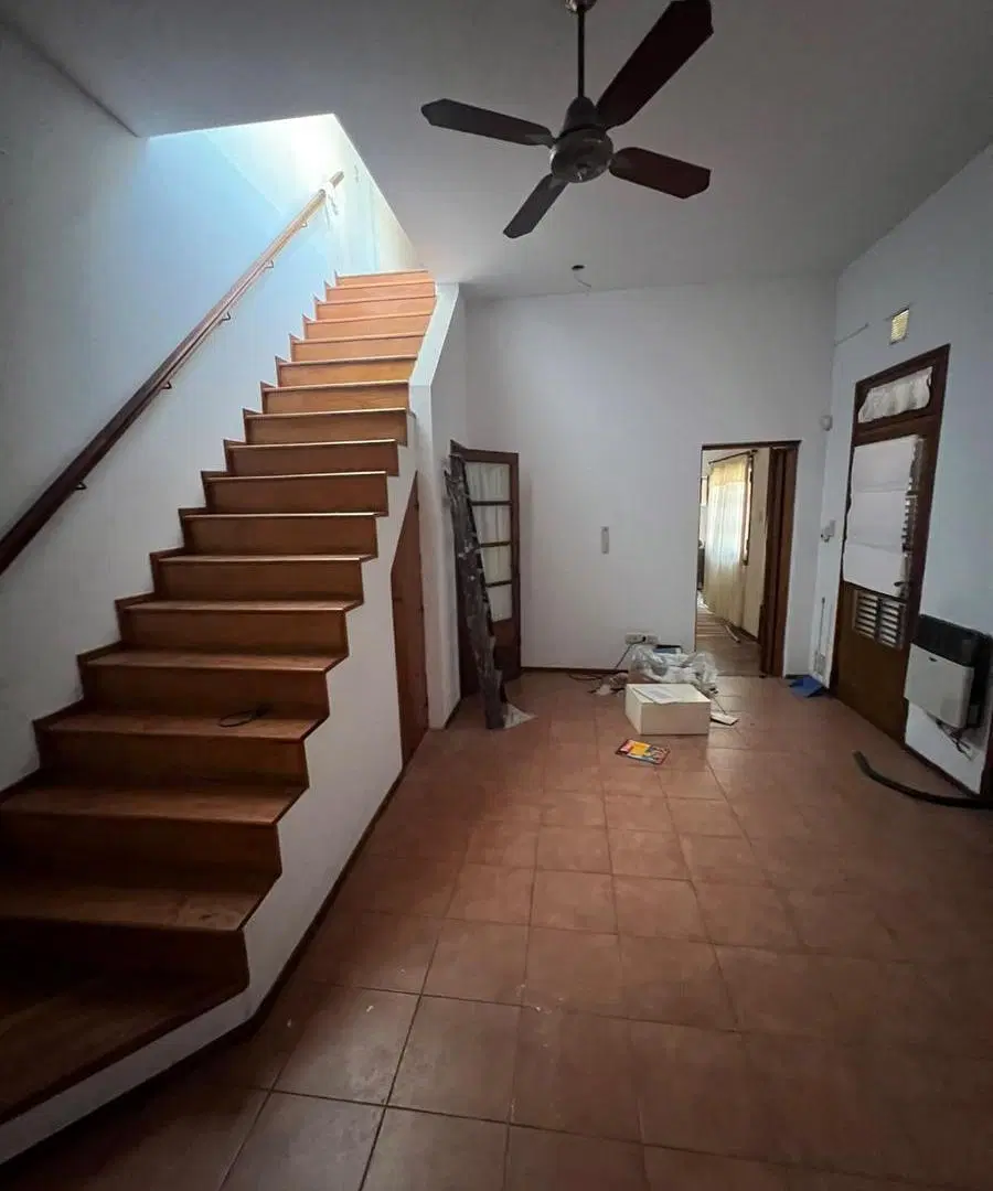 VENTA - CASA DE 3 DORMITORIOS - PATIO TERRAZA, COCHERA - MORENO 1555 5