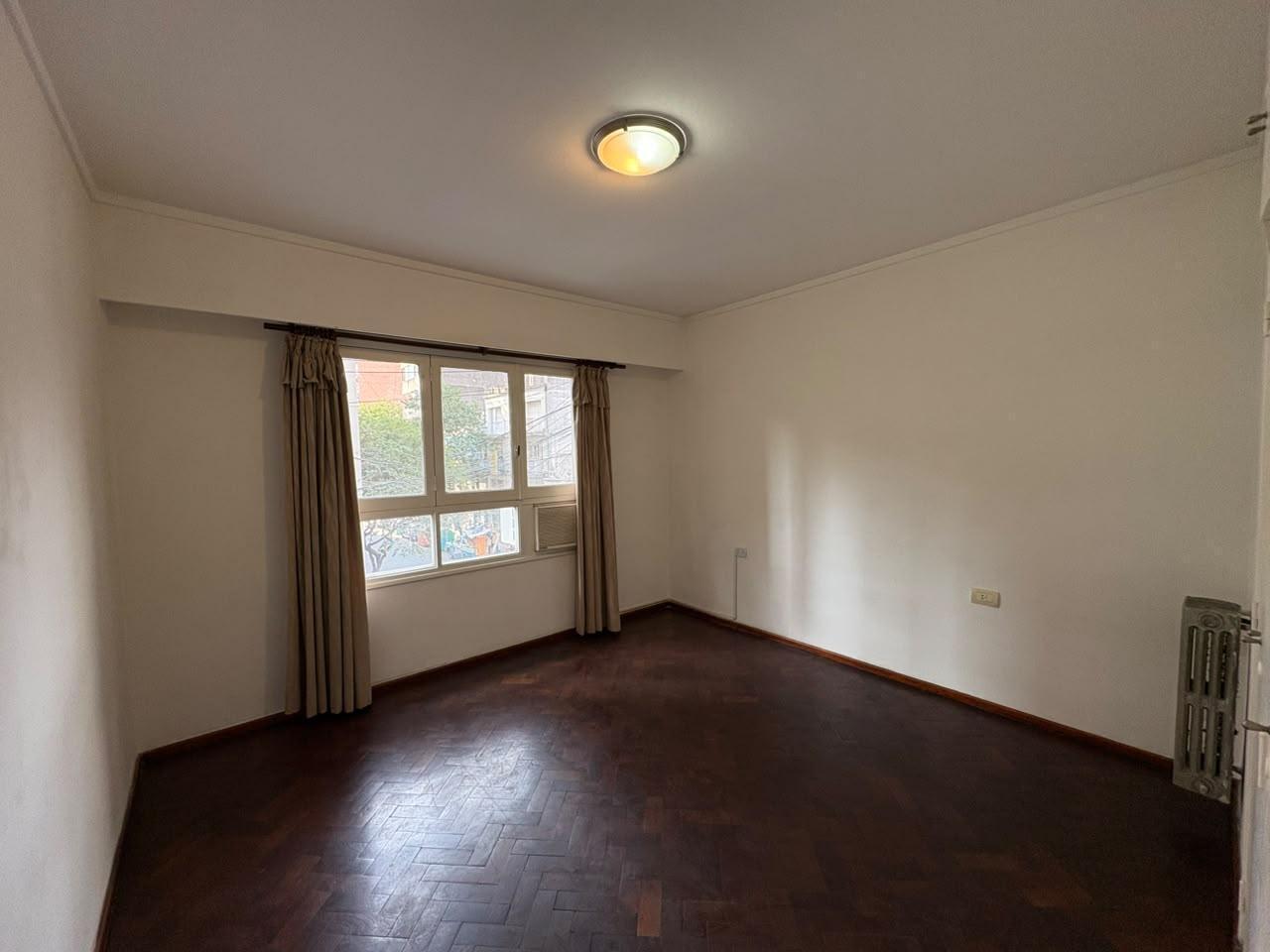 Foto de ALQUILER - DEPARTAMENTO DE 2 DORMITORIOS - PRESIDENTE ROCA 1440, imagen 5
