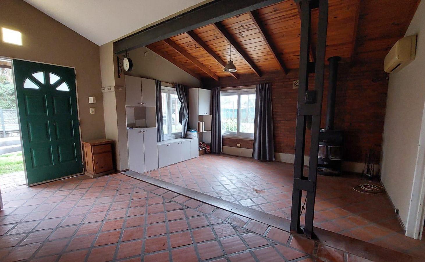 Foto de Venta Casa Funes Centro Esquina Terreno 1150 metros, imagen 3