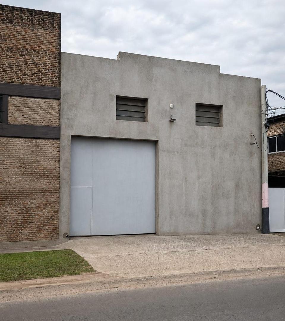 Foto de VENTA - GALPON DE 250M2 - OPORTUNIDAD, imagen 2