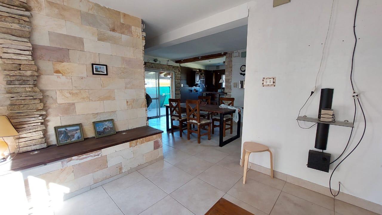 Foto de Venta Casa Funes Santa Fe Terreno 590 m2 Construidos 85 m2 Jardín Pileta, imagen 1