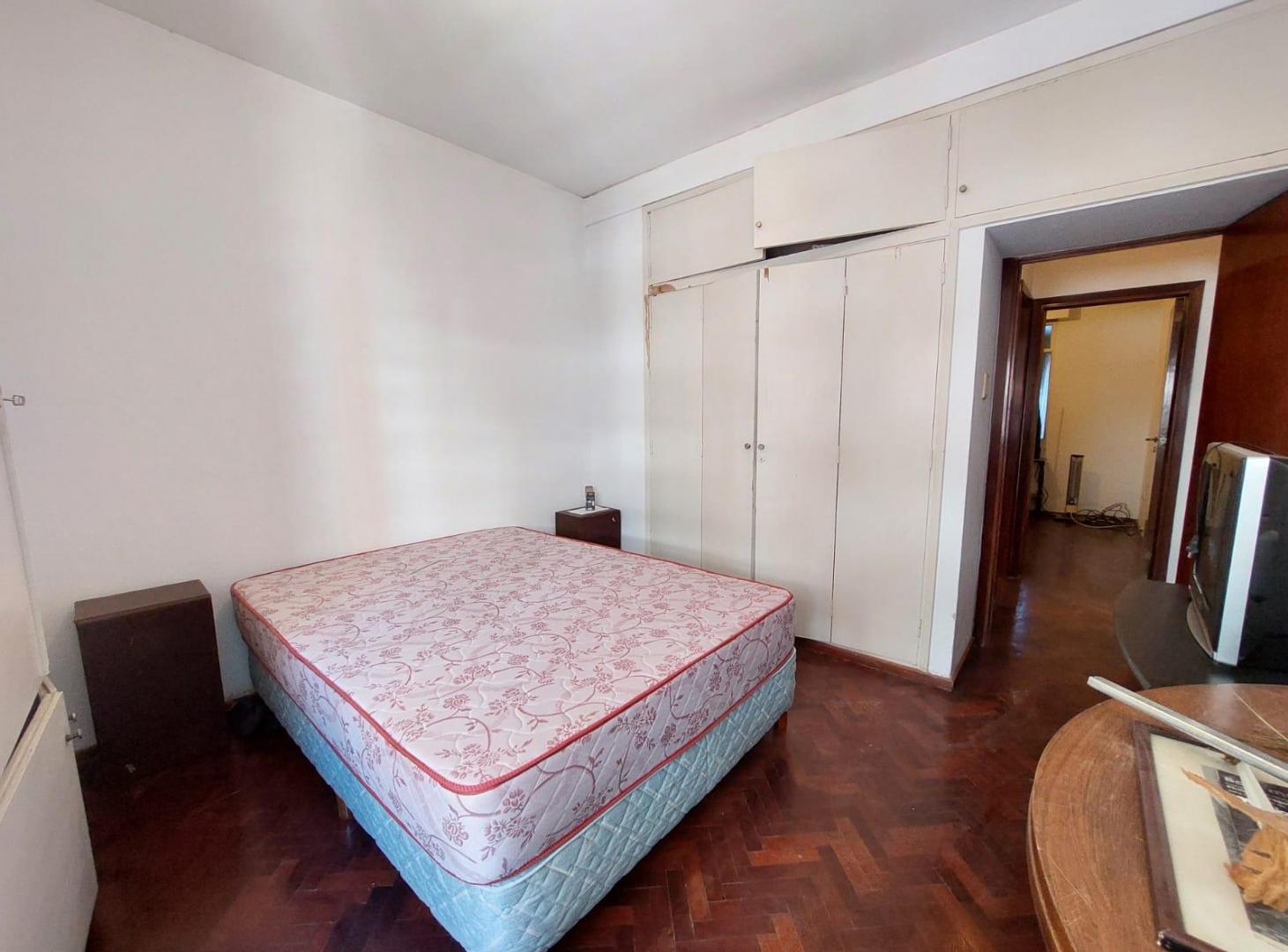 Foto de Venta Departamento 2 Dormitorios Rosario Centro Cocina Separada Comedor, imagen 1
