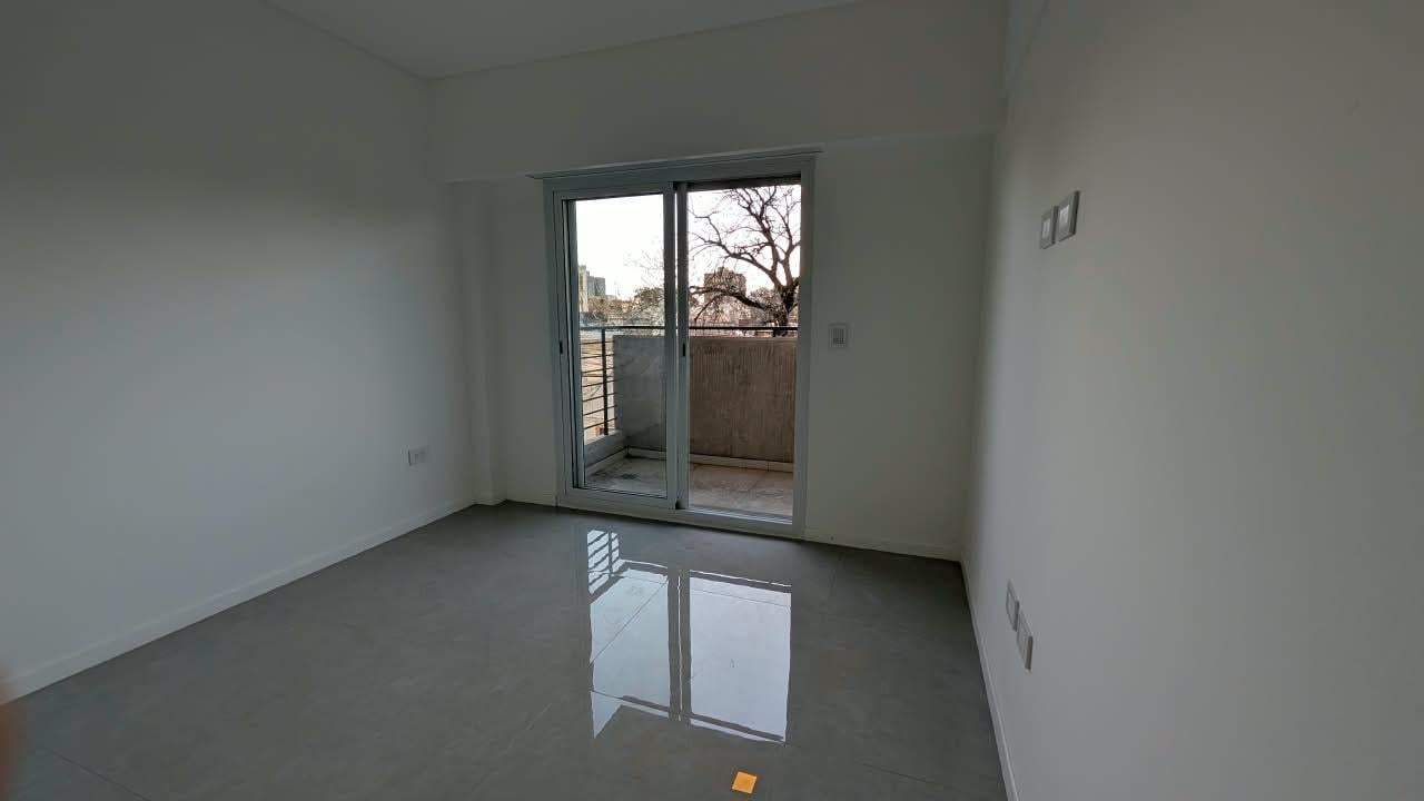 Foto de Venta - Departamento de 1 dormitorio - San Lorenzo y Constitución, imagen 4