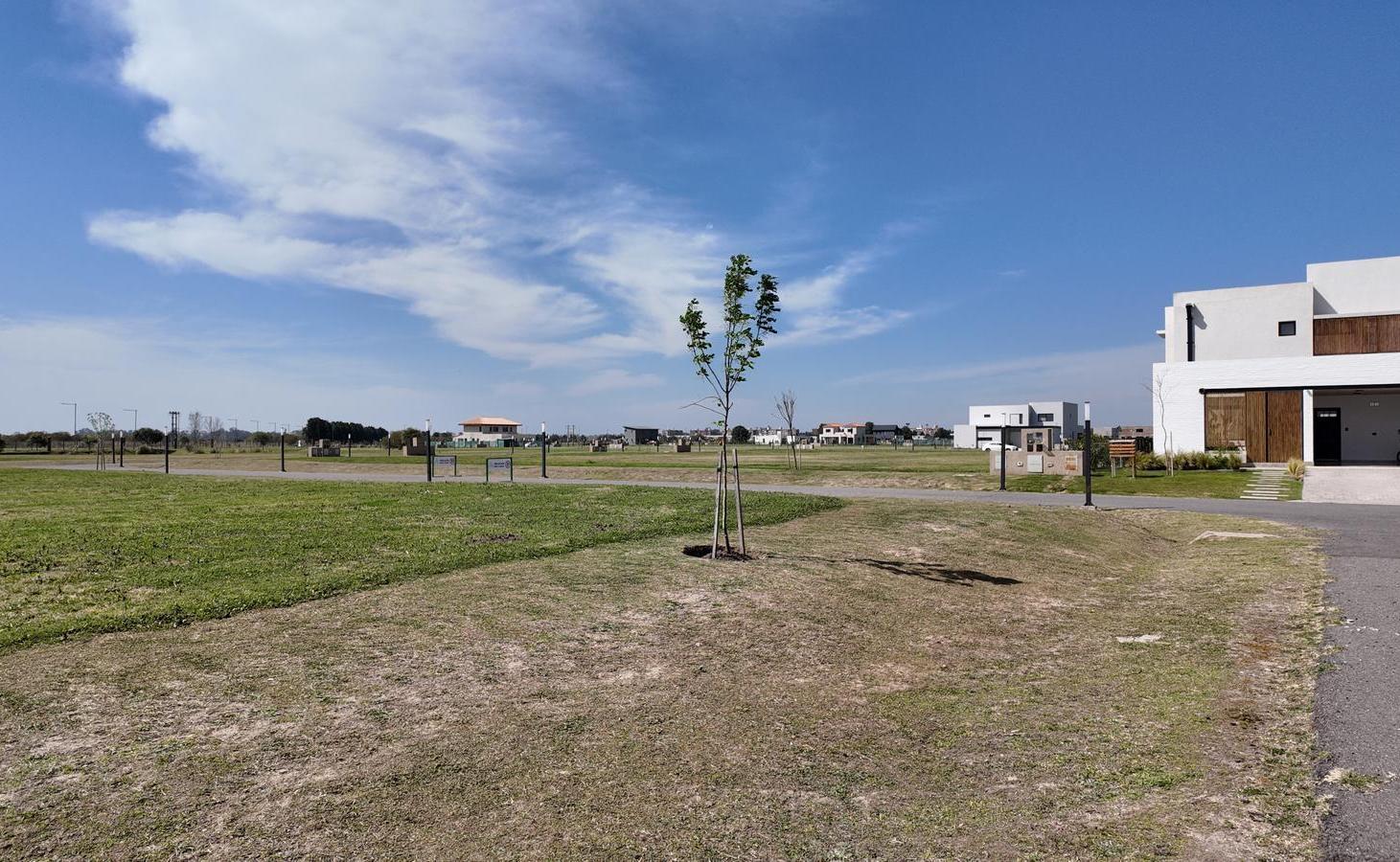 Foto de Venta Terreno en Los Pasos 3 Fisherton, imagen 3