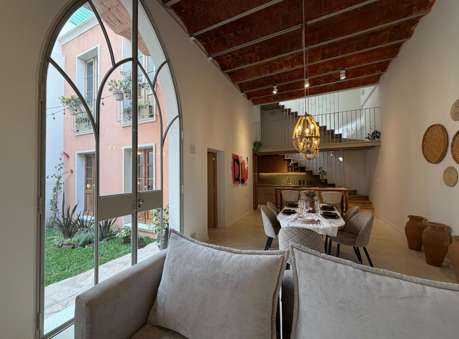 Foto de Venta Casa de pasillo 3 dormitorios jardín y pileta - Dorrego 48 bis, imagen 3