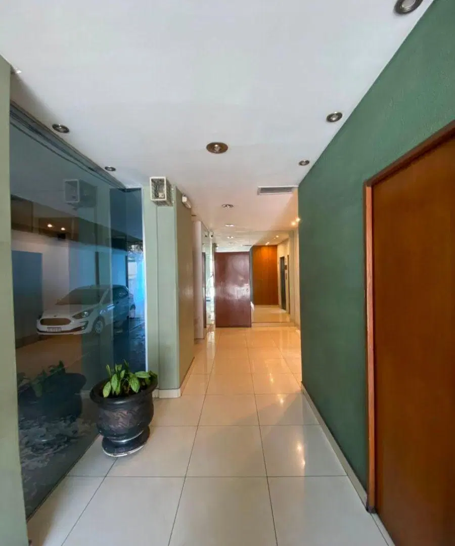 Departamento 3 ambientes en venta en Av Directorio 2