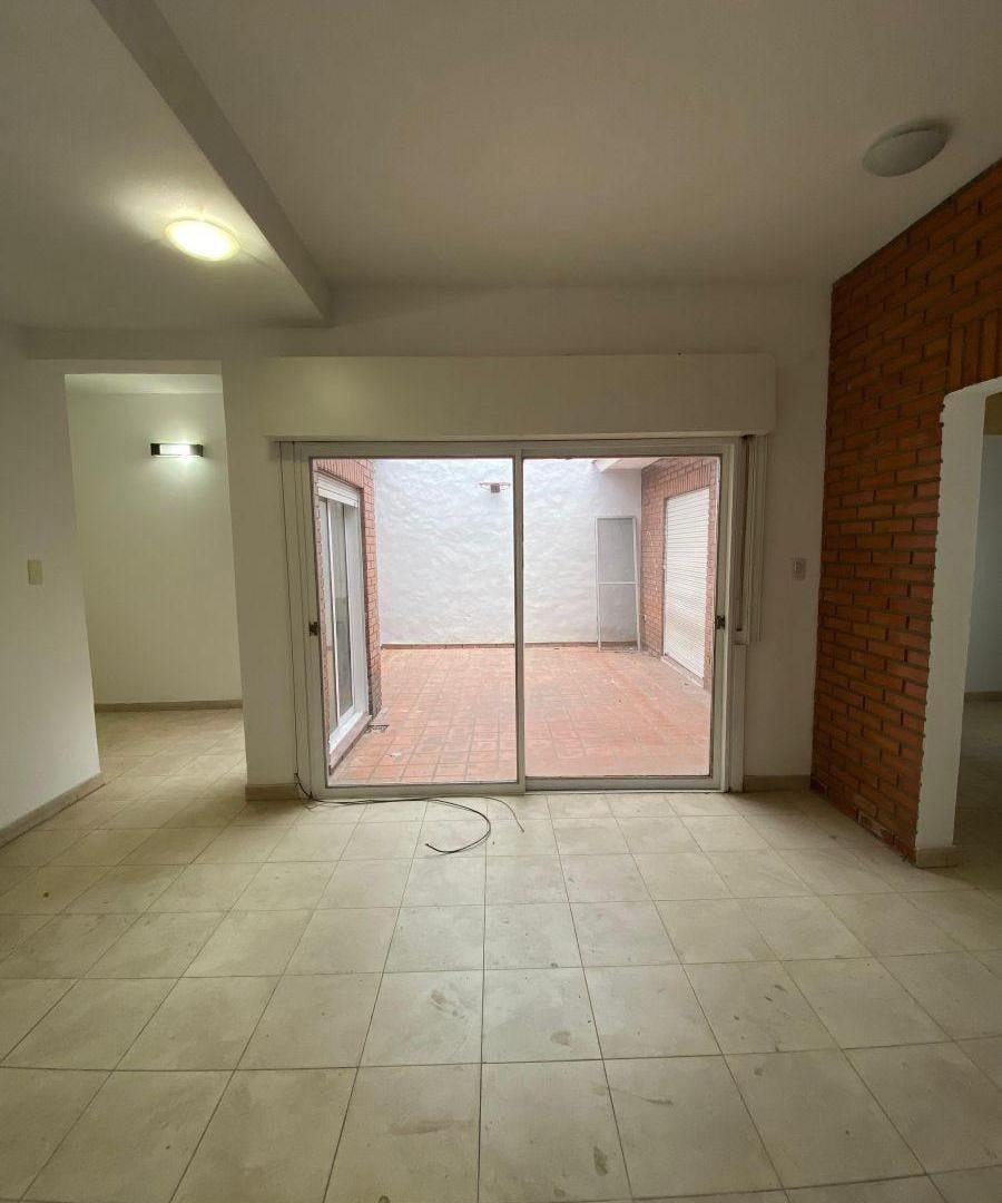 Foto de Venta de edificio 3 PH en block, en Villa Devoto, imagen 1