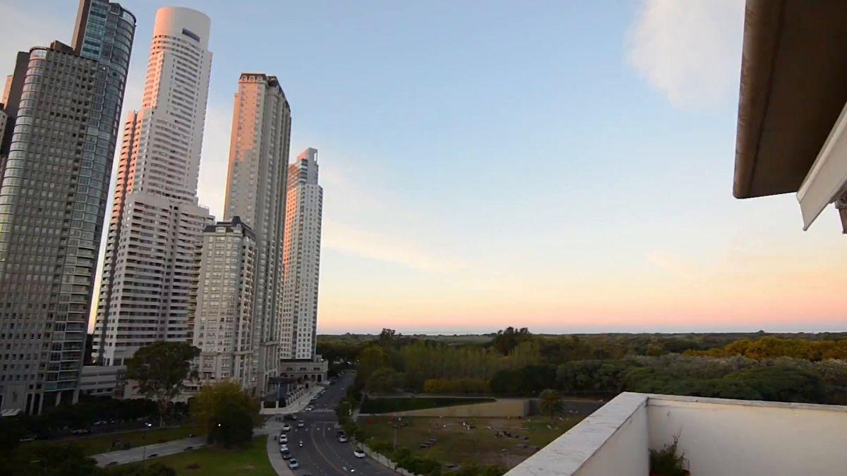 Foto de Exclusivo Dúplex con Terraza y Vista Abierta al Río, imagen 1