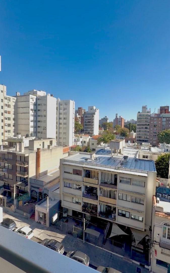 Foto de Apartamento monoambiente en piso alto en Poctios, cocina semi definida, imagen 4
