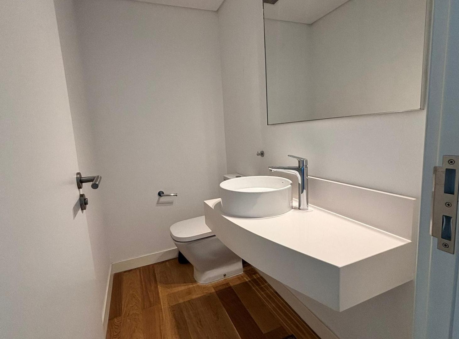 Foto de Apartamento de 3 dormitorios en suite, Forum, terraza, garage doble, imagen 3