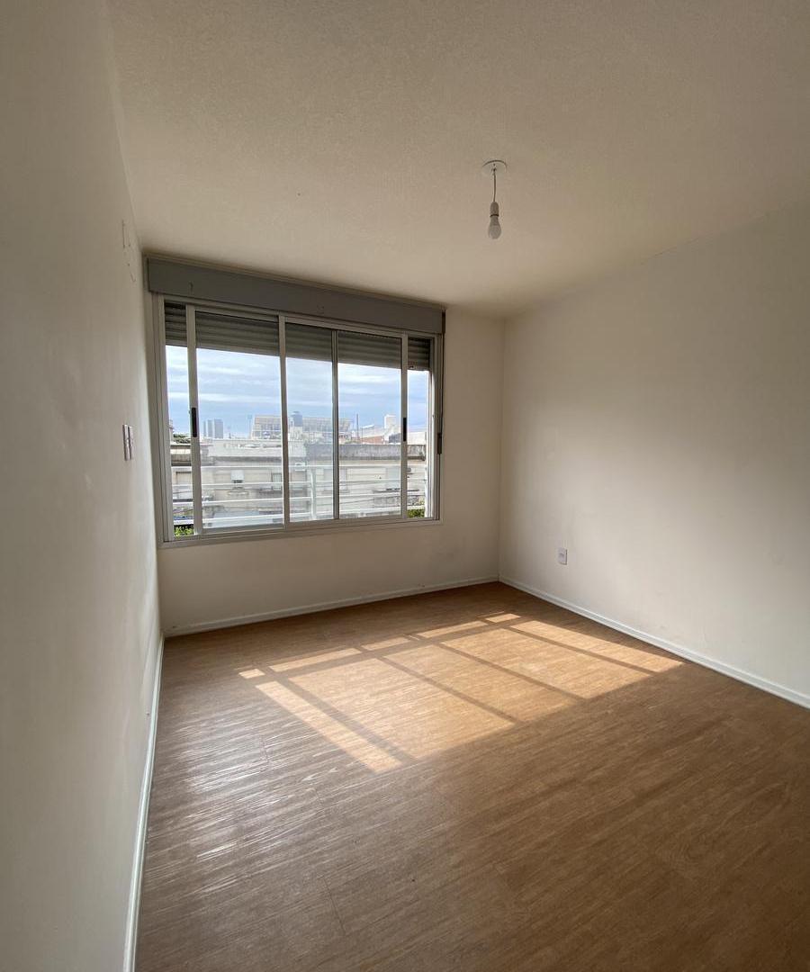 Foto de Alquiler de Apartamento 1 dormitorio, terraza, sobre avenida, edificio, imagen 1