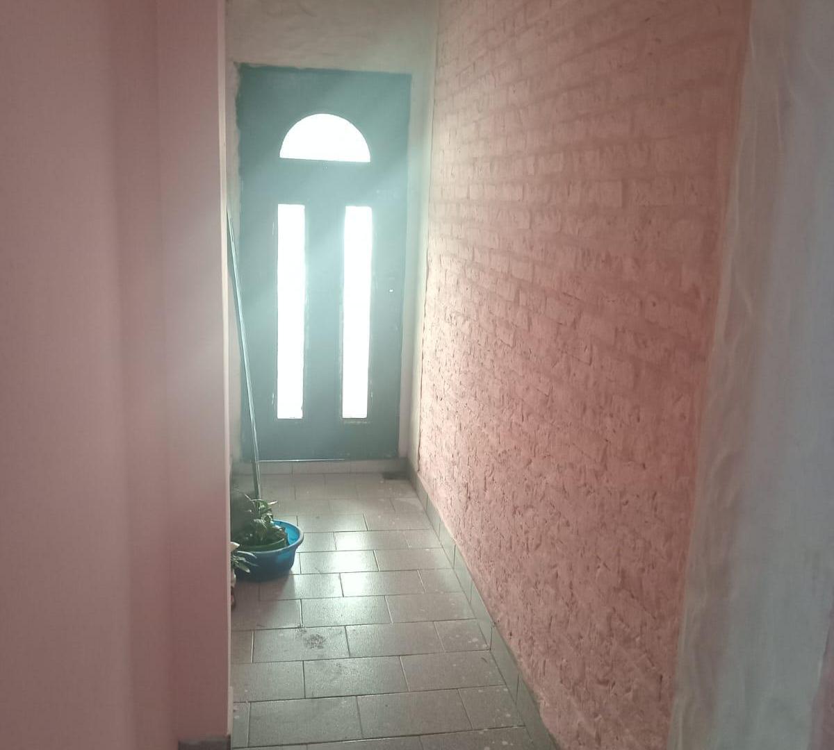 Foto de 2 deptos tipo casa en PH con terraza. 112 m2 totales. 5 ambientes., imagen 3