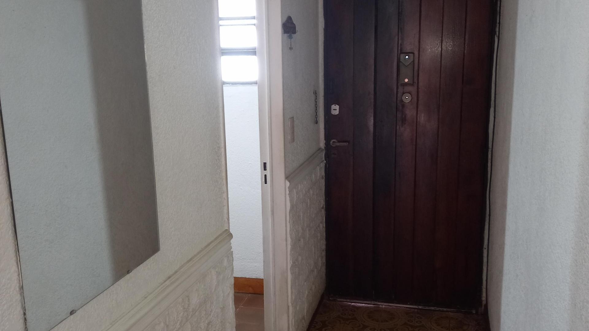 Foto de DUPLEX 2 AMBIENTES Y MEDIO CON PATIO. ENTRADA INDEPENDIENTE, imagen 5