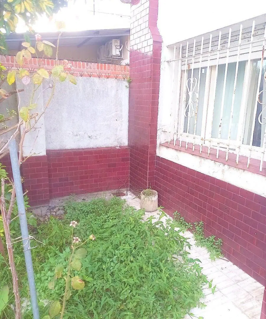 Casa en Venta y Alquiler 5 Ambientes Sobre Lote Propio 8,66 X 47 m – Cocheras + Fondo Libre. 1