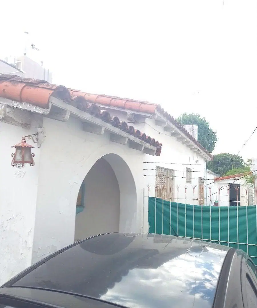 Casa en Venta 5 Ambientes Sobre Lote Propio 8,66 X 47 m – Cocheras + Fondo Libre 3