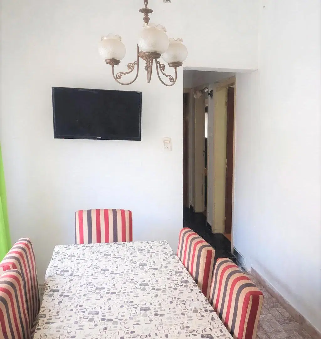 Casa en Venta 5 Ambientes Sobre Lote Propio 8,66 X 47 m – Cocheras + Fondo Libre 4