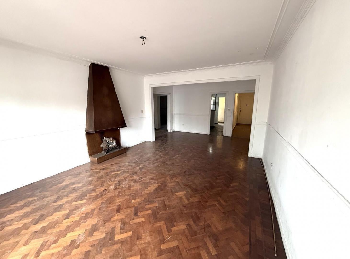 Foto de 3 AMB CON DEPENDENCIA AL FRENTE - 1ER PISO POR ESCALERA!, imagen 2