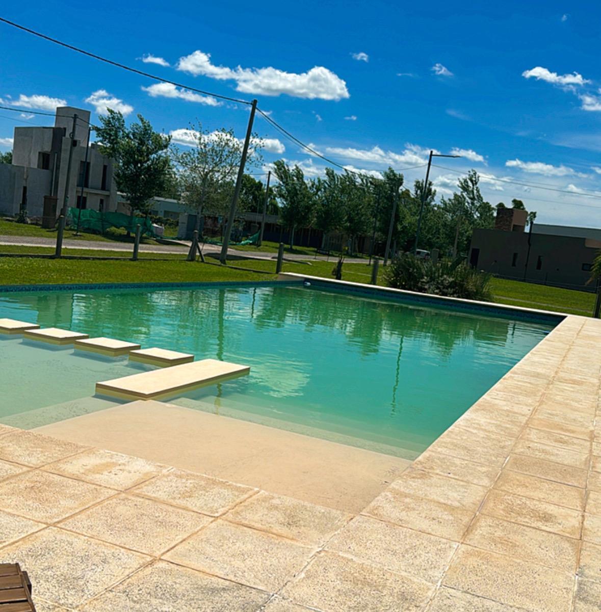 Foto de LOTE FINANCIADO O PERMUTA 1000 METROS EN BARRIO PRIVADO PIÑERO, imagen 2