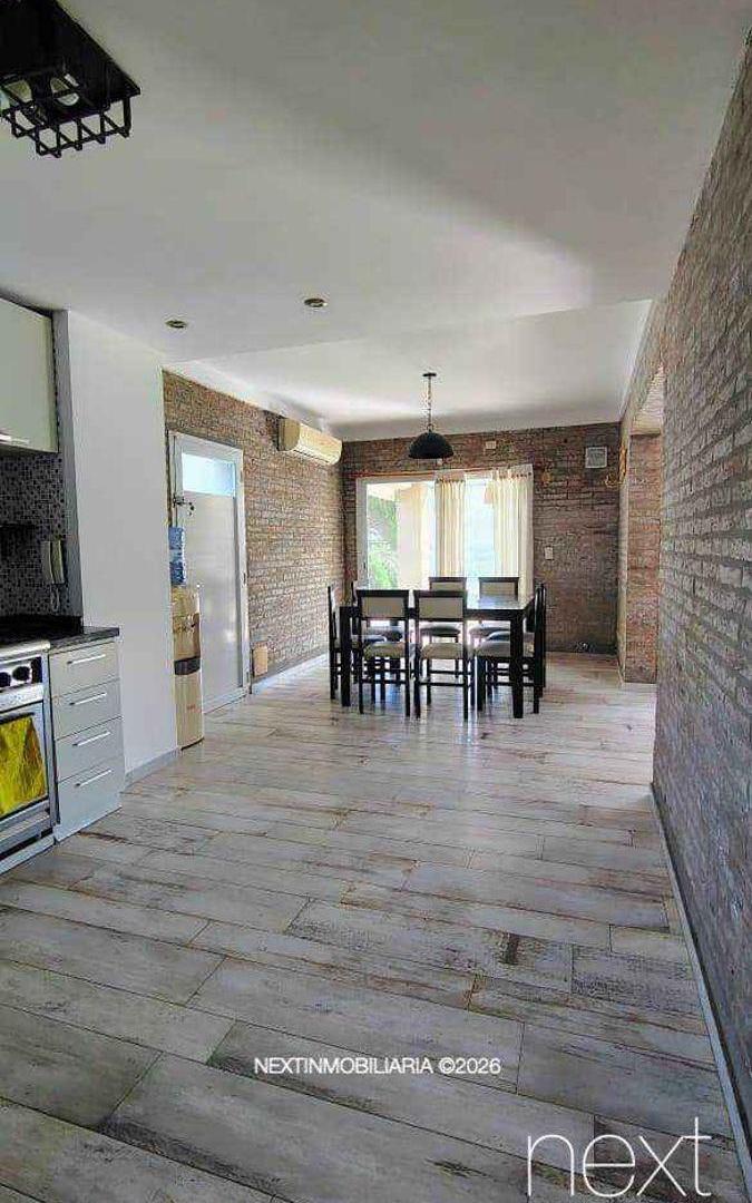 Foto de ALQUILER DE CASA DE 2 DORMITORIOS CON PISCINA EN VILLA AMELIA – BARRIO LOS PINOS, imagen 5