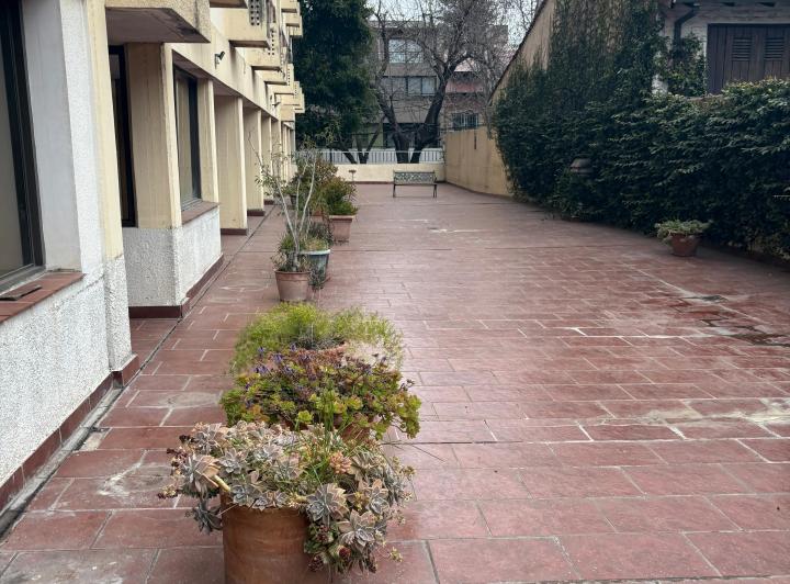 5 ambientes MUY LUMINOSO en piso alto 4