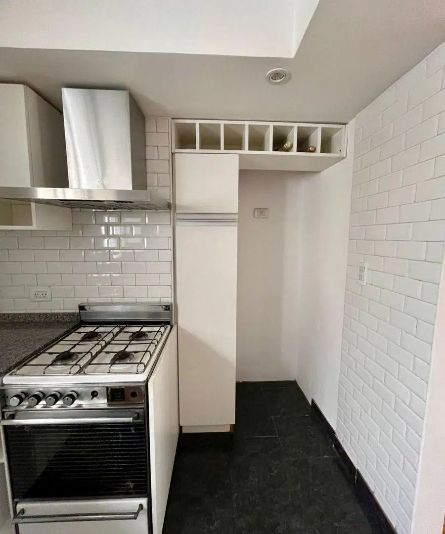 SEMIPISO de 4 amb - Apto credito - Luminoso con balcon terraza - Reciclado a nuevo- bajas expensas 3